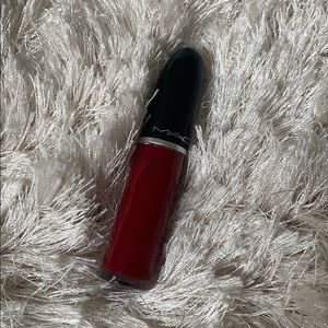 Mac Retro Matte Liquid Lip color in Dance With Me